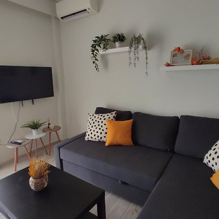 Kristy Apartment Artemida  Bagian luar foto